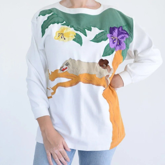 Vintage Spanner Imports  White & Green Tarzan Themed 100% Cotton Sweater S - Picture 2 of 12